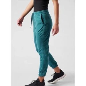 Athleta Farallon Jogger